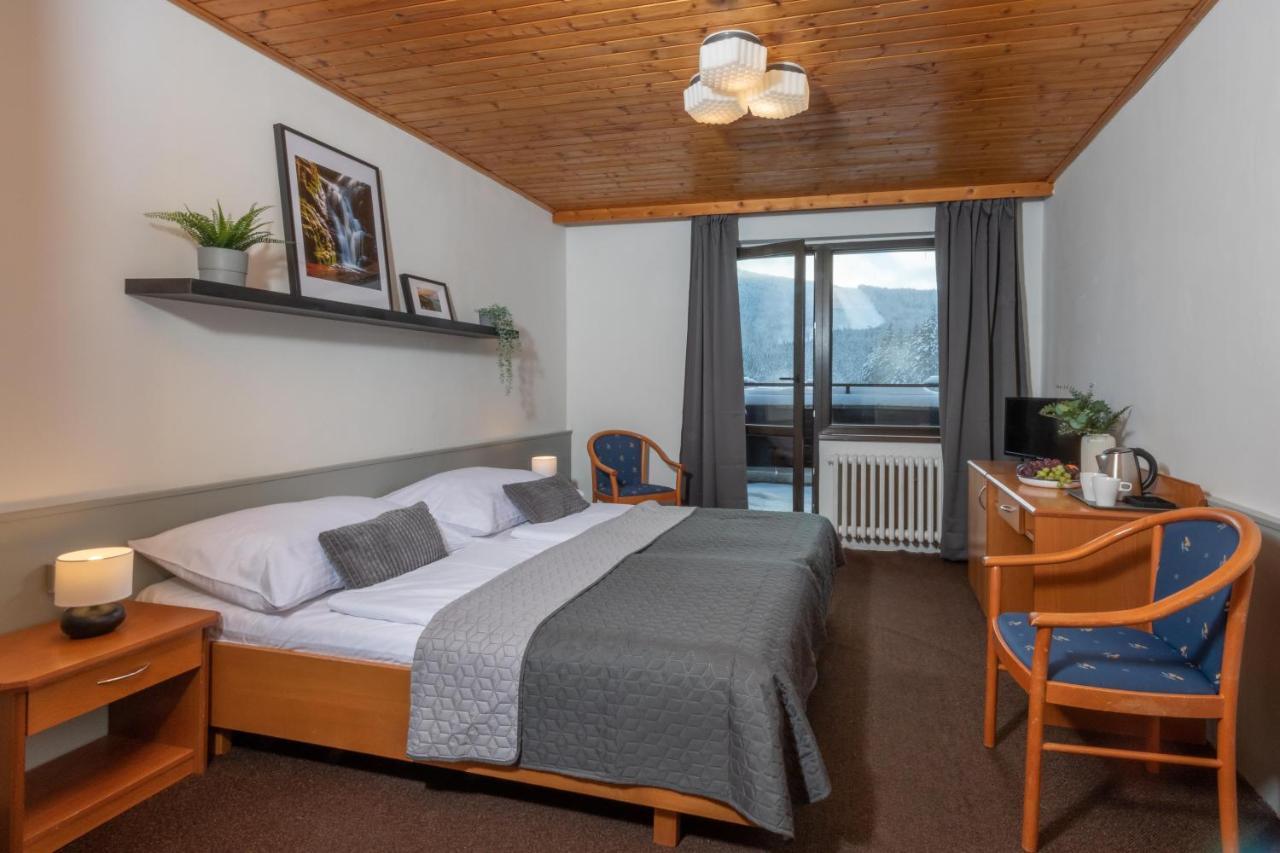 Wellness Hotel Sedy Vlk Harrachov Exterior foto