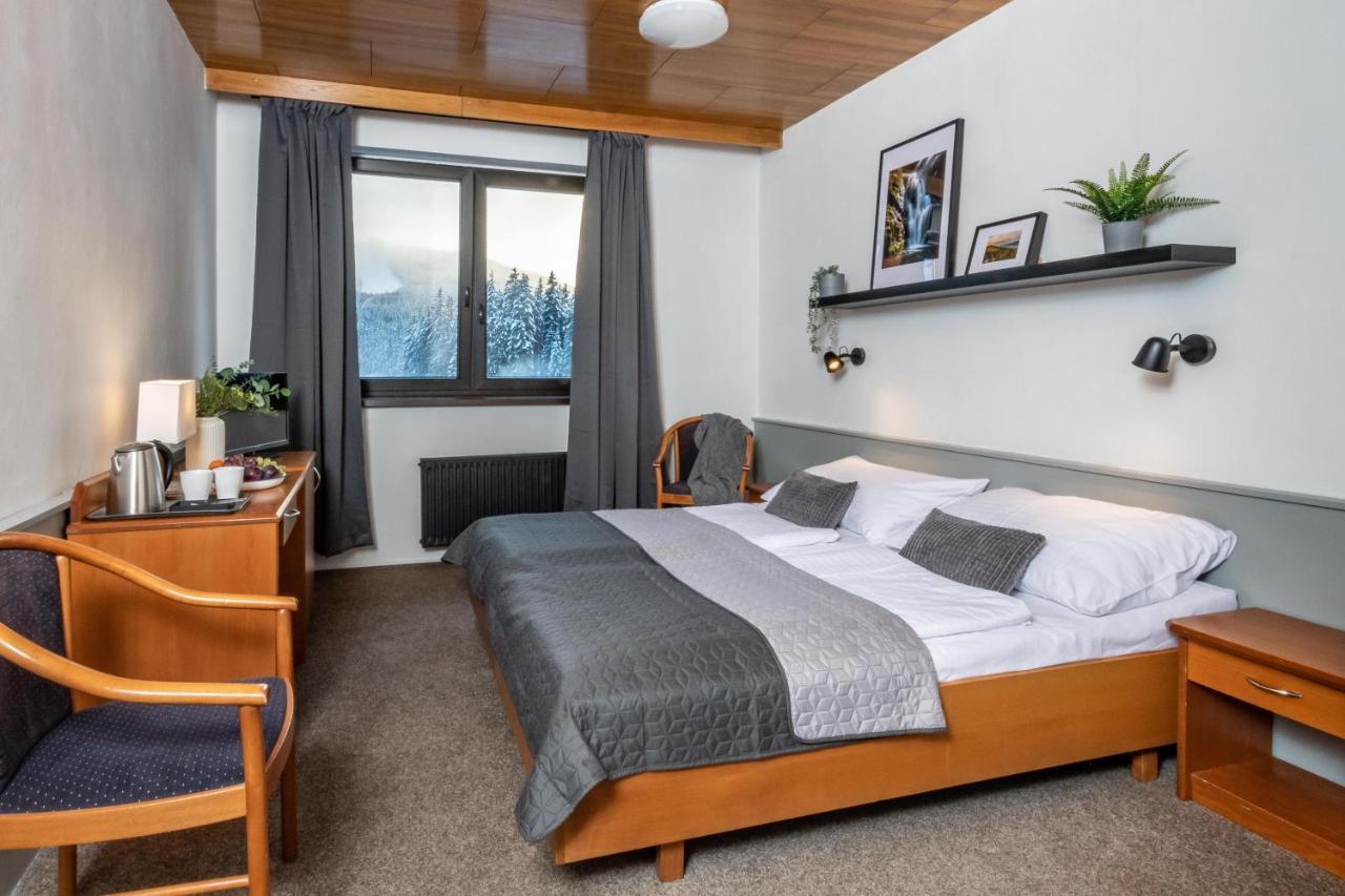 Wellness Hotel Sedy Vlk Harrachov Exterior foto